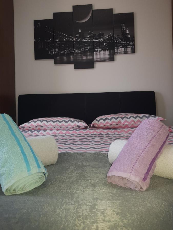 Family Apartmani Le Leskovac  Buitenkant foto